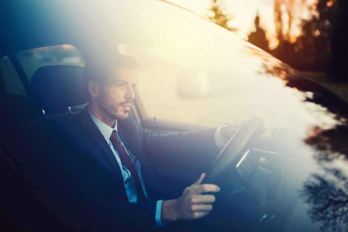 Chauffeurs VTC : diversifier ses revenus avec DVC Coffee Car