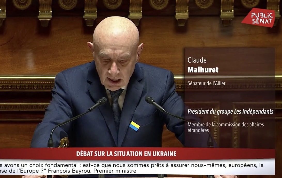 « Un bouffon sous kétamine » : quand Claude Malhuret dynamite Donald Trump