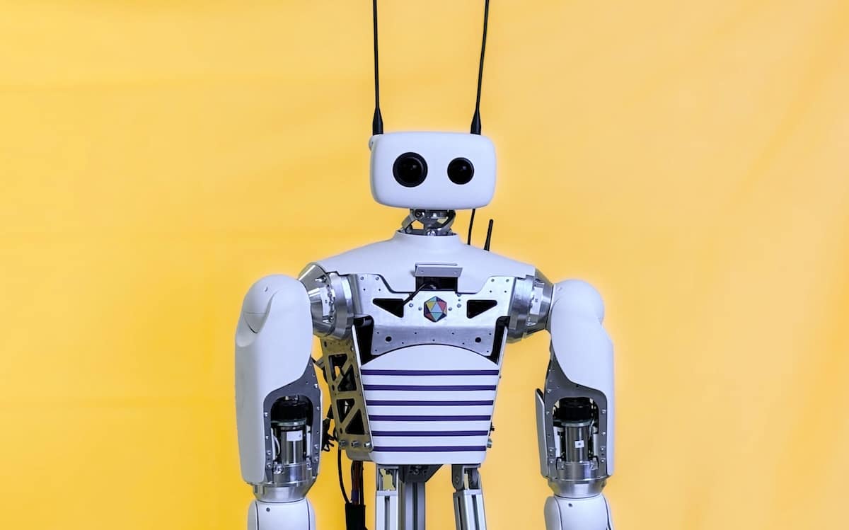 Hugging Face et Pollen Robotics misent sur les robots pilotés par l’IA