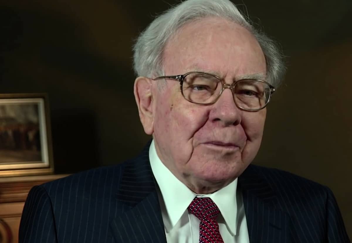 Warren Buffett : ses 5 règles d’or pour investir avec succès