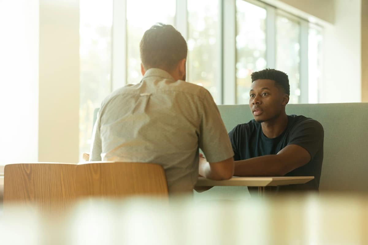 Discriminations à l’embauche : pourquoi ça continue ?