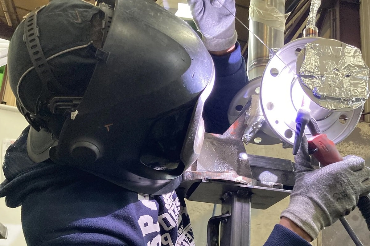 Deux-Sèvres : Lafourcade défie la crise industrielle