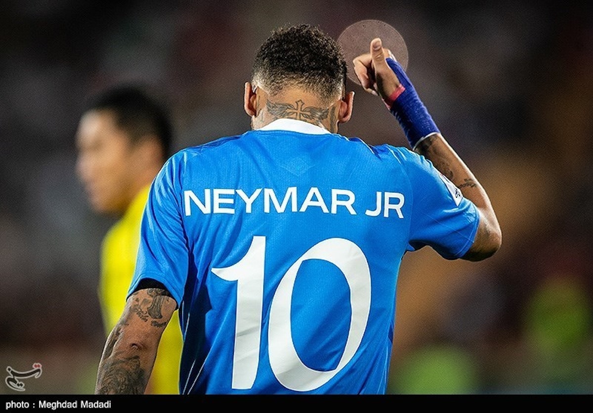 Neymar prêt à détruire 90 000 m² de forêt pour construire un centre d’entraînement 