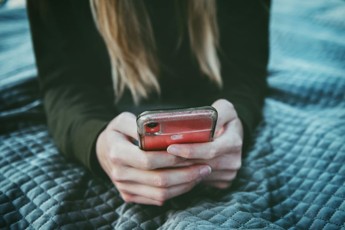 WhatsApp, nouvelle zone de non-droit ?