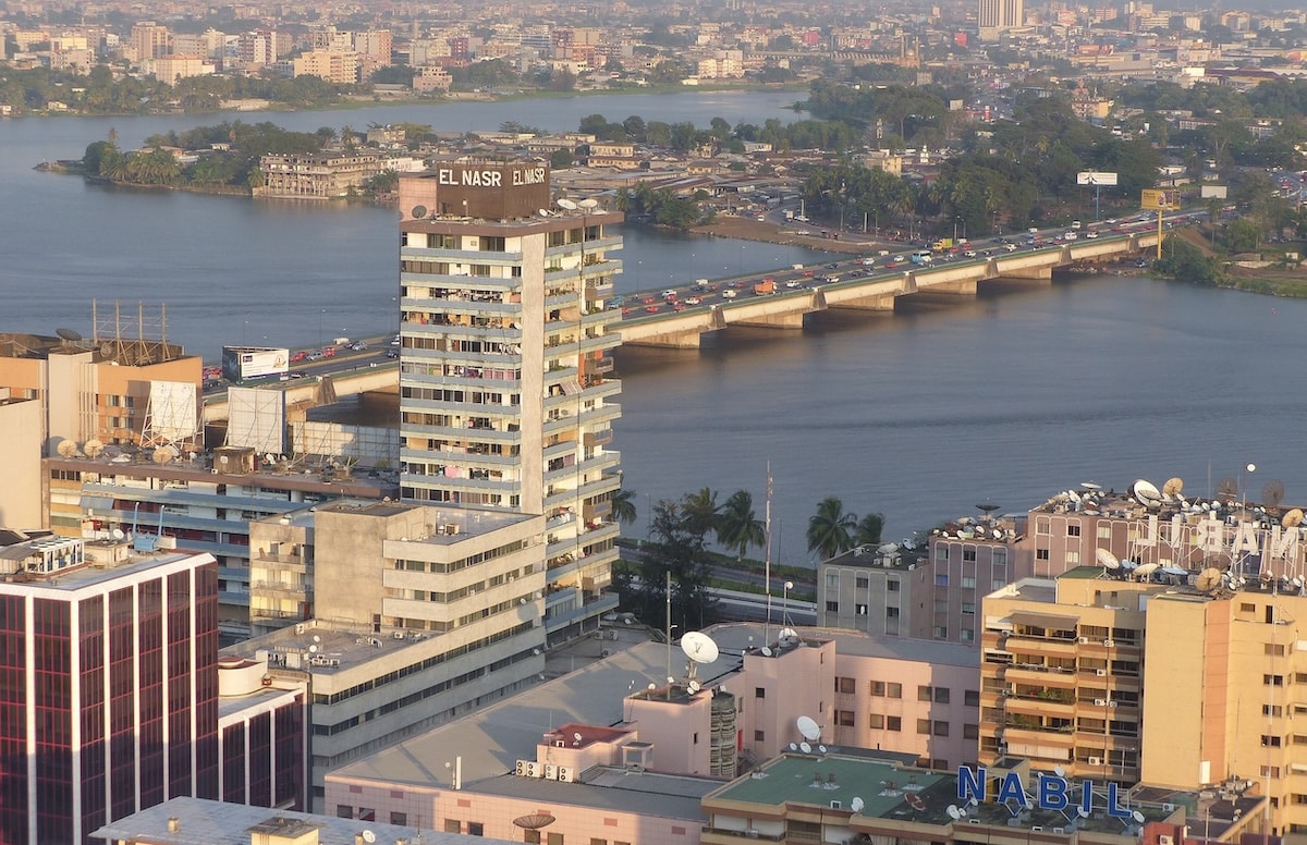 En Côte d’Ivoire, la réussite économique séduit les investisseurs étrangers