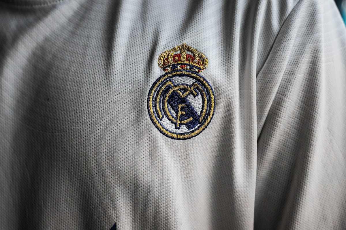 LVMH se rapproche du Real Madrid pour un investissement historique