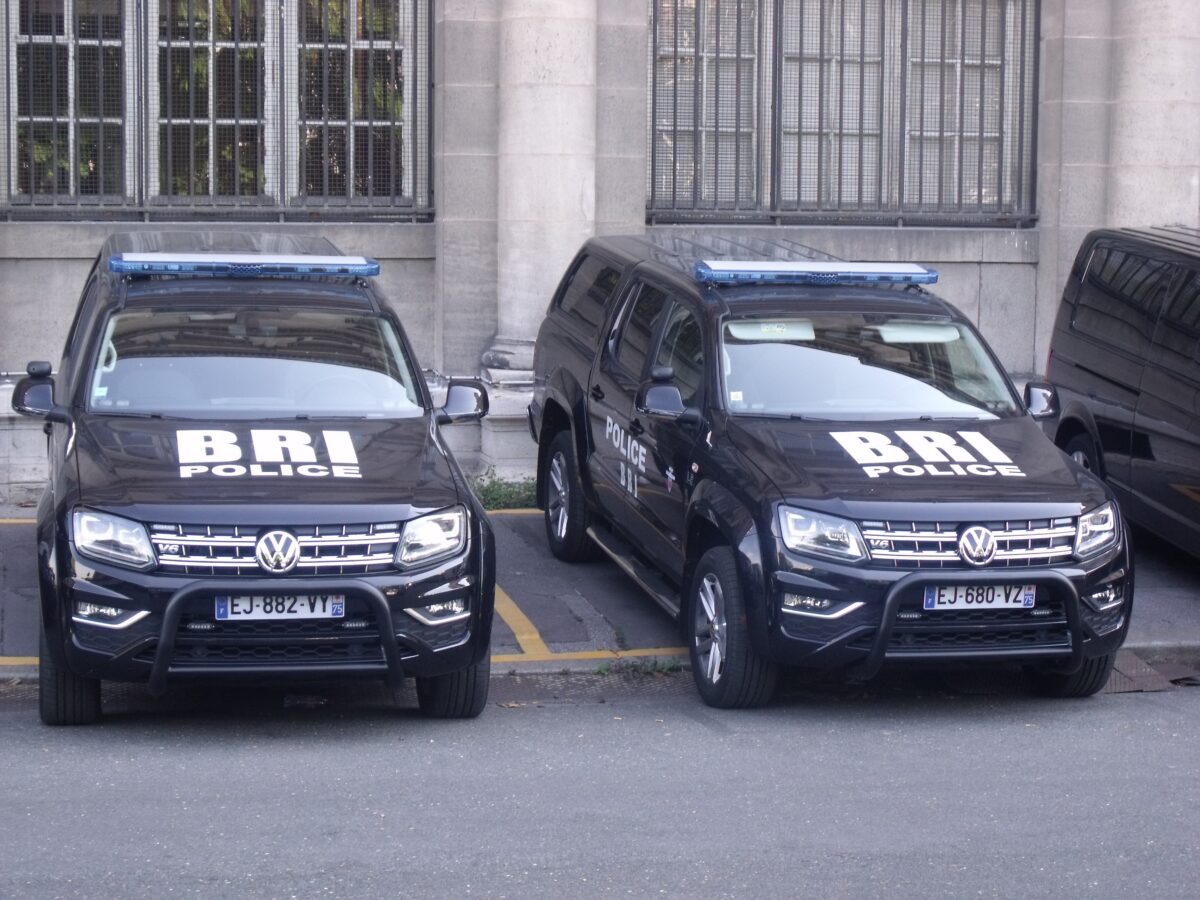 Combien gagne un agent de la BRI ?