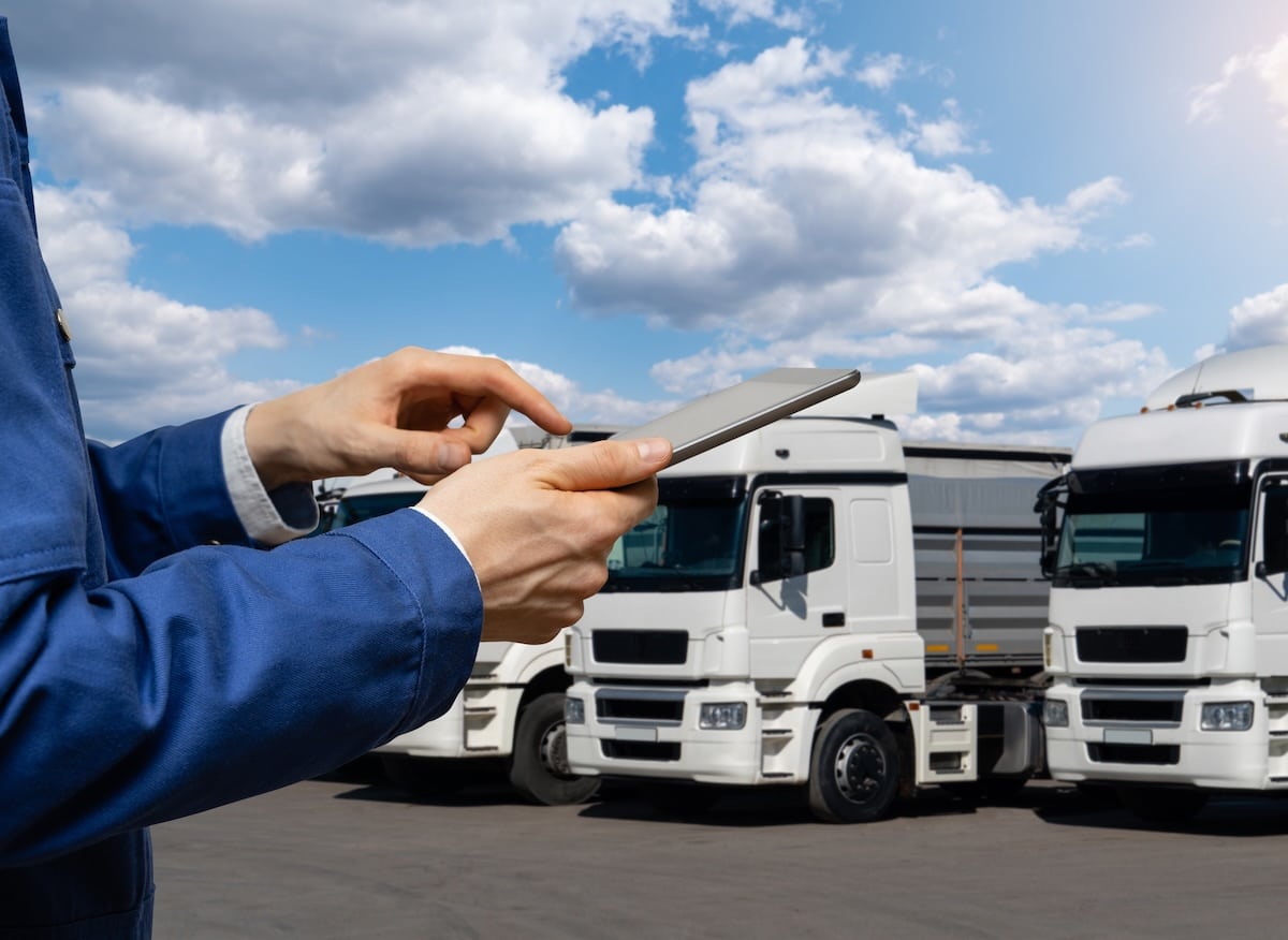 Top 7 des critères pour choisir un logiciel de gestion de flotte en 2026